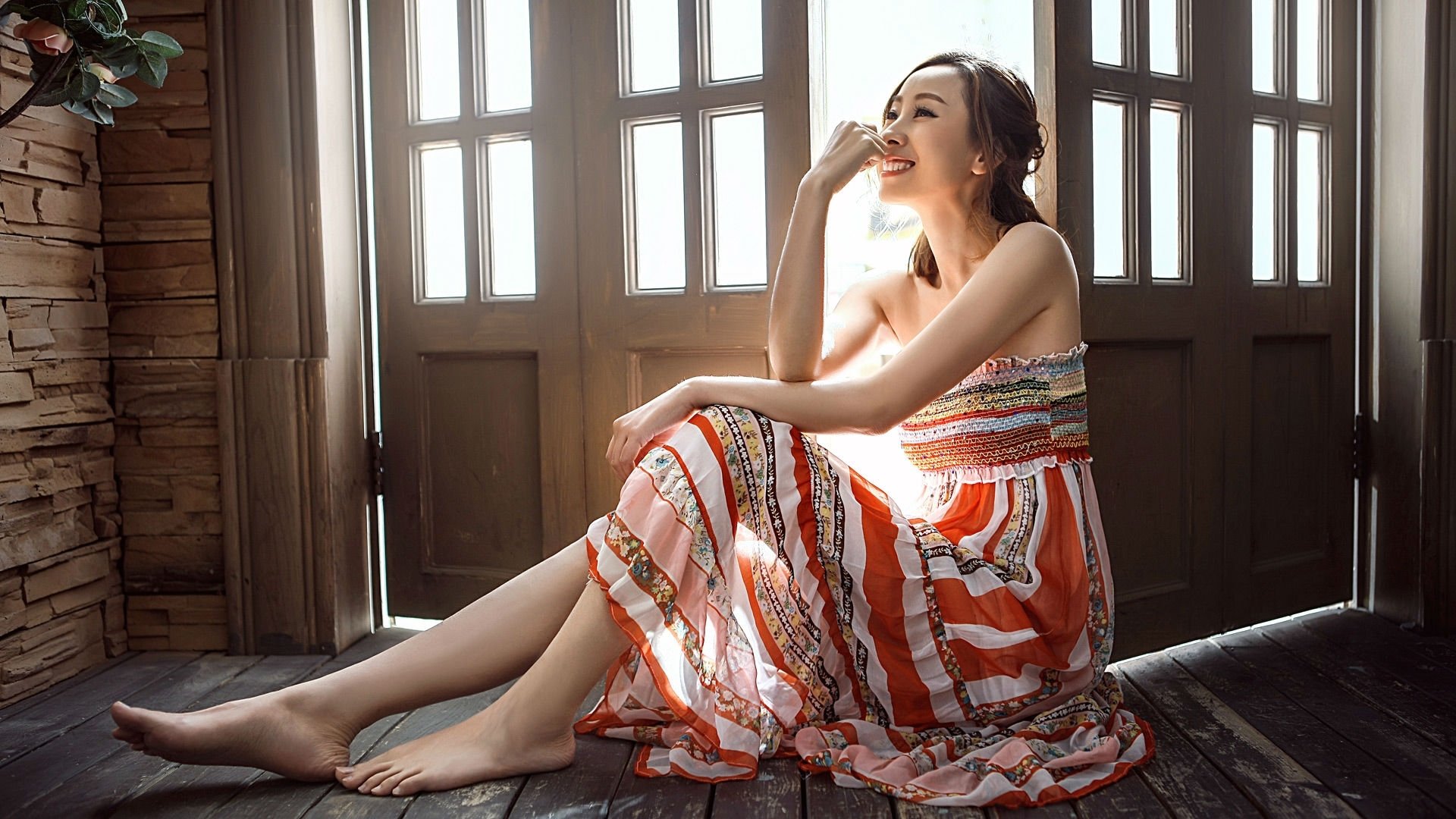 运动界亮点：女足比赛中的激烈对抗！，女足比赛精彩片段