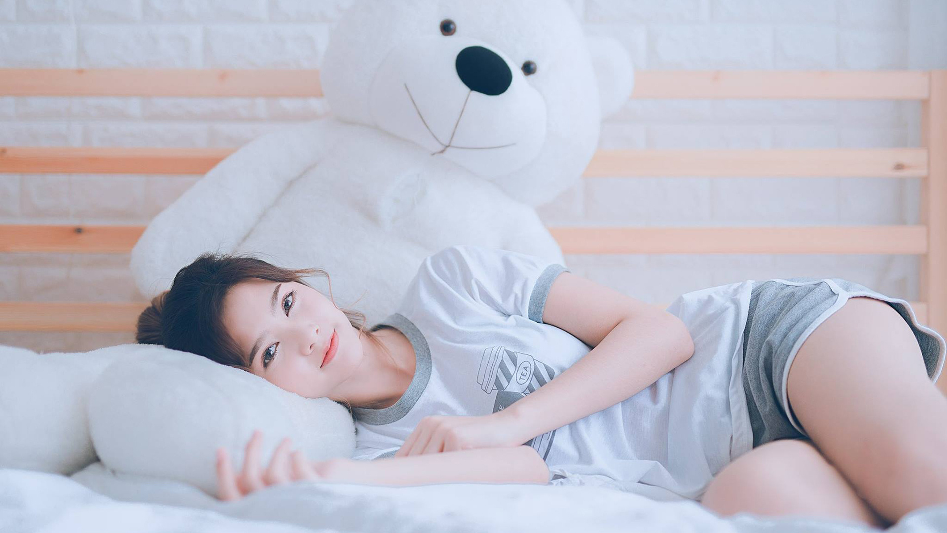 弗朗索瓦·霍尔茨豪伊泽：用精确传球和快速反应锁定南非队胜局