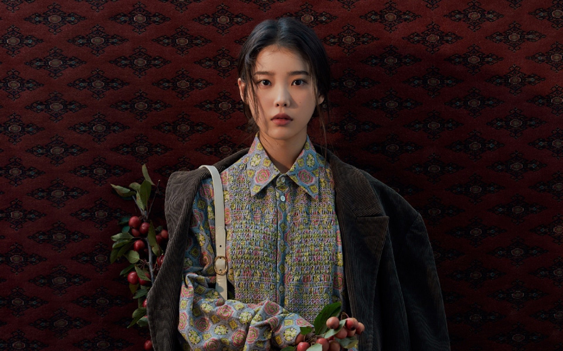 开云全站-曼联客场战平主帅表示满意表现，曼联客场战绩出色