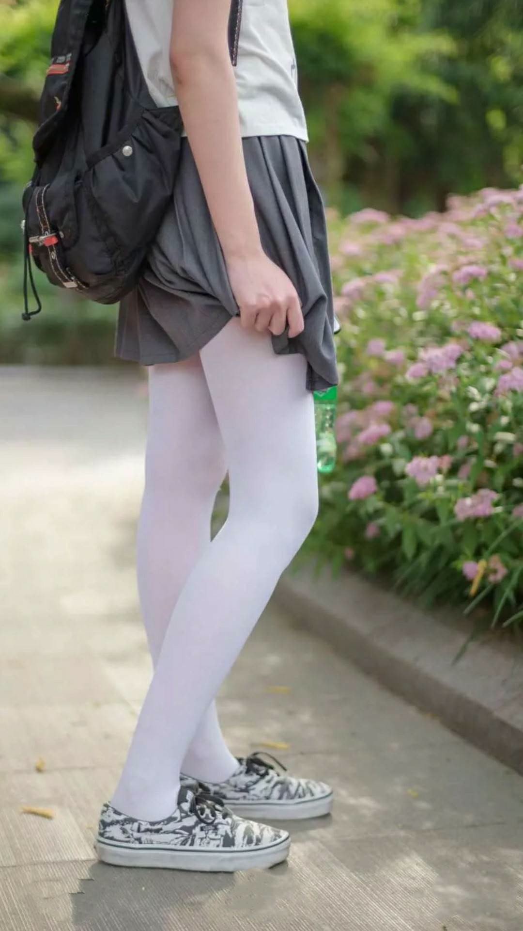 开云官方-爵士调整防守位置切断对手传球路线，爵士队控球后卫